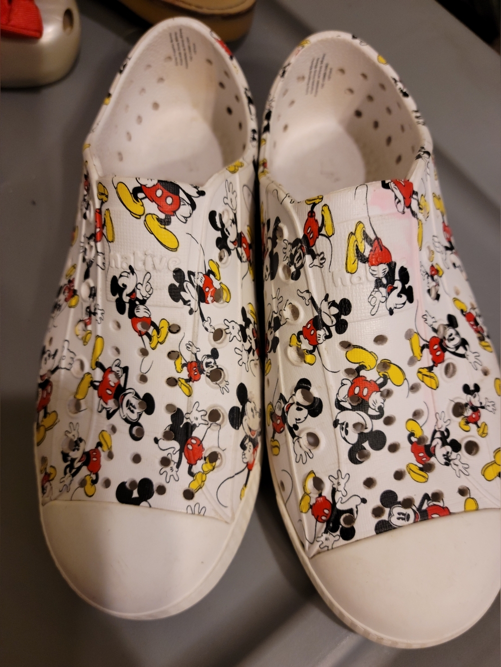 Native White mickey mouse jefferson J1